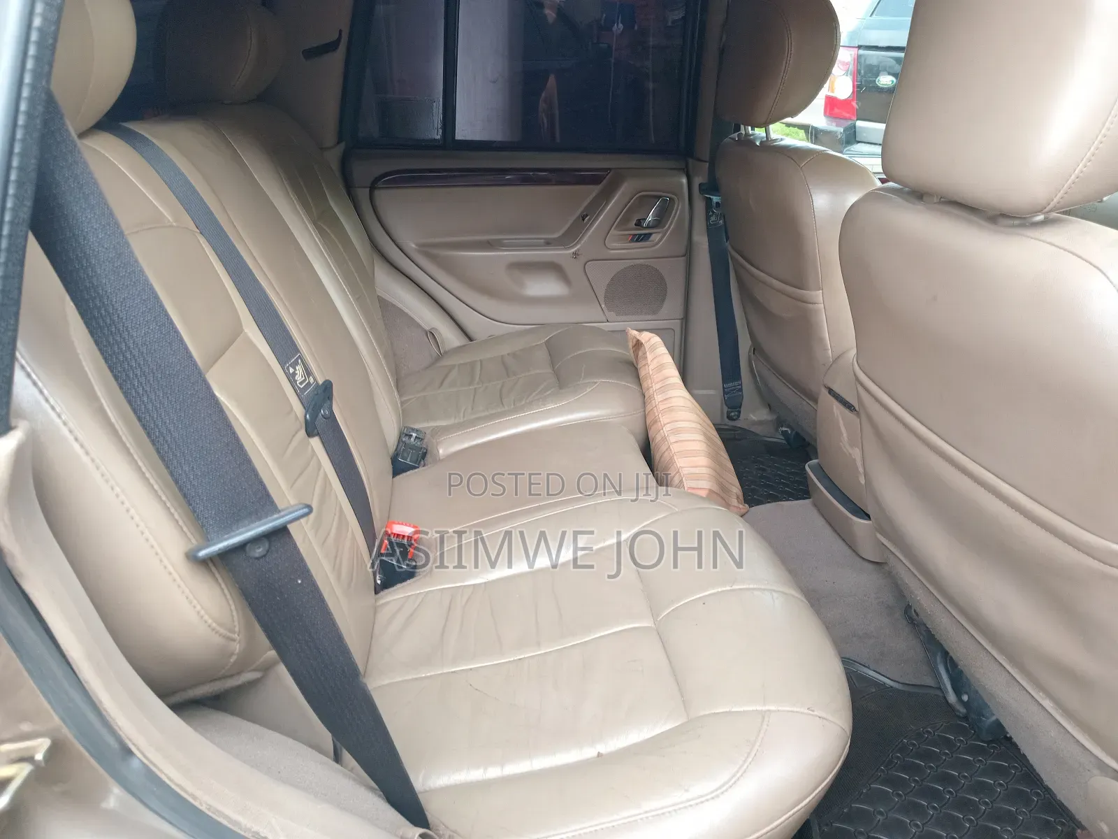 Jeep Grand Cherokee 2006 Gold