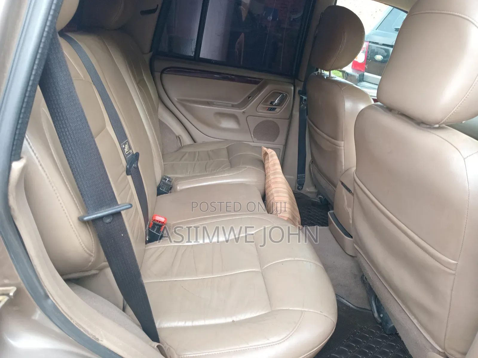 Jeep Grand Cherokee 2006 Gold