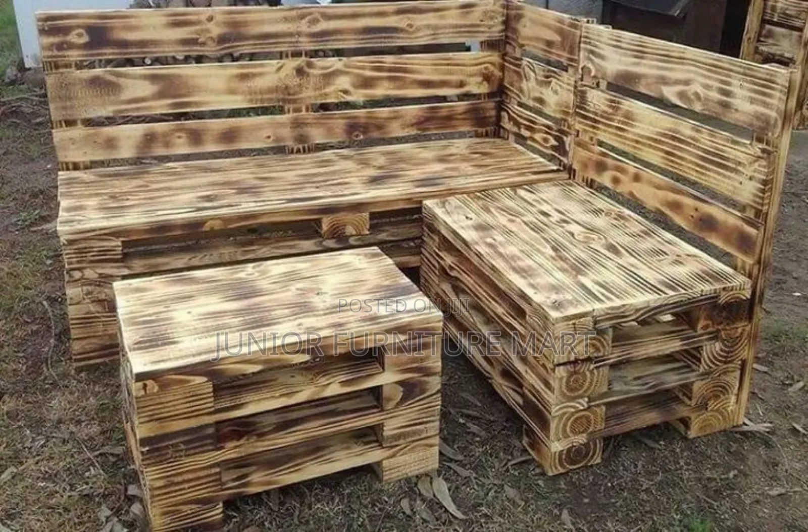 Mobile Pallette Sofas