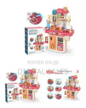 Interactive Deluxe Children's Kitchen With Water And Light Effects