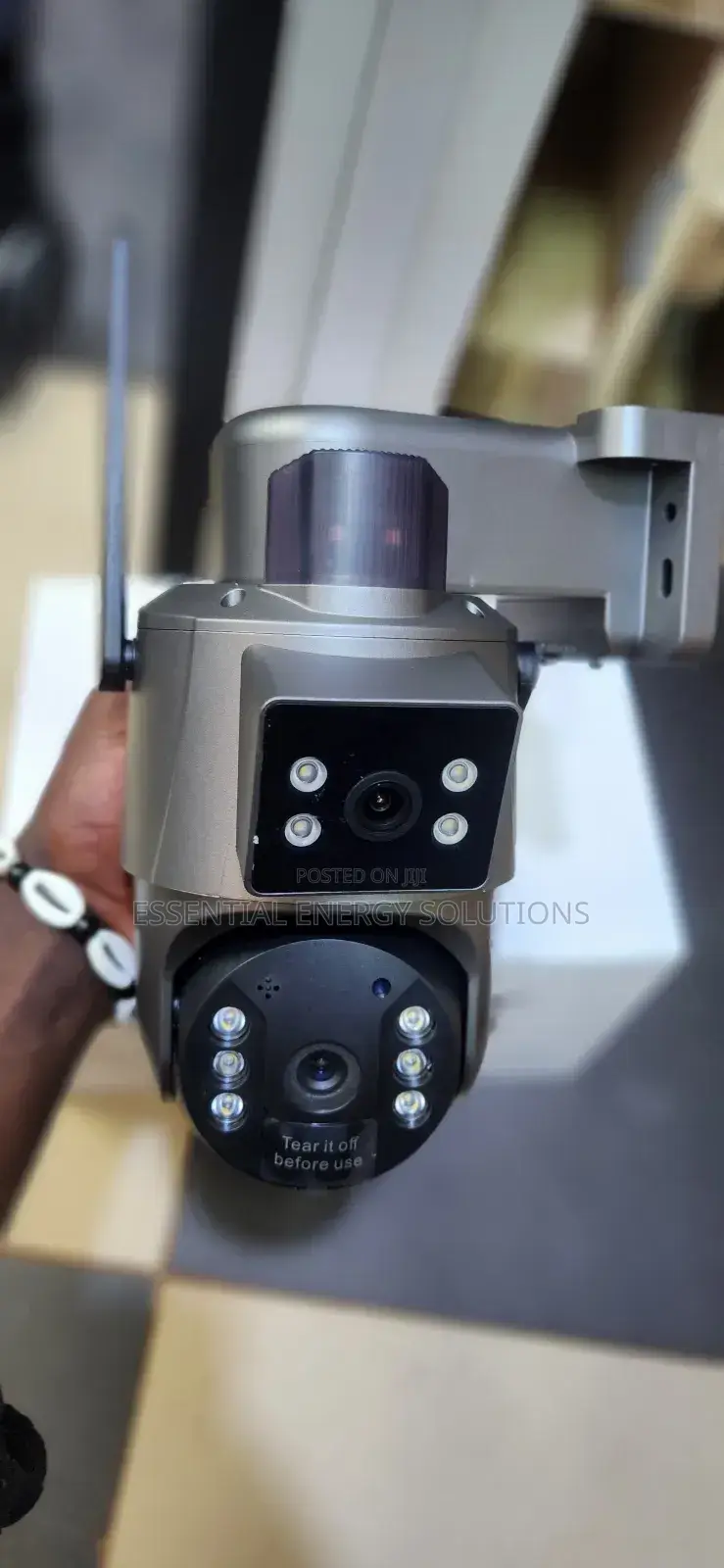 Dual Lenz Solar PTZ Camera