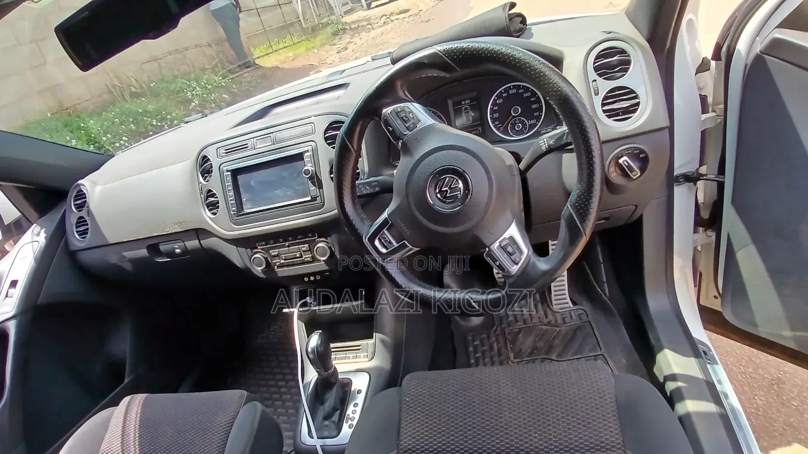 Volkswagen Tiguan 2015 White