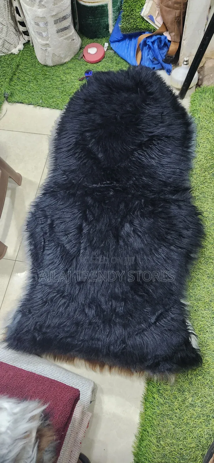 White-Black-Brown-Gray Fluffy Display Mats
