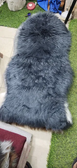 White-Black-Brown-Gray Fluffy Display Mats