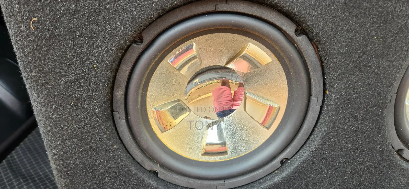 Base Speaker