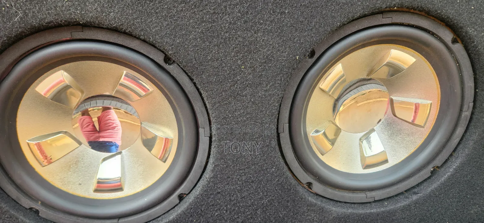 Base Speaker
