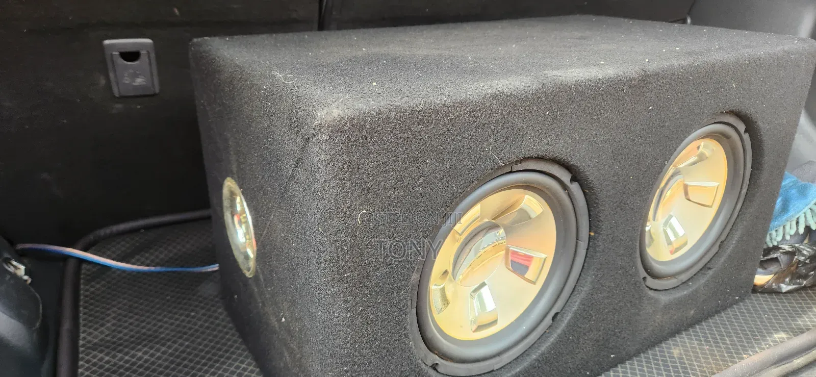 Base Speaker