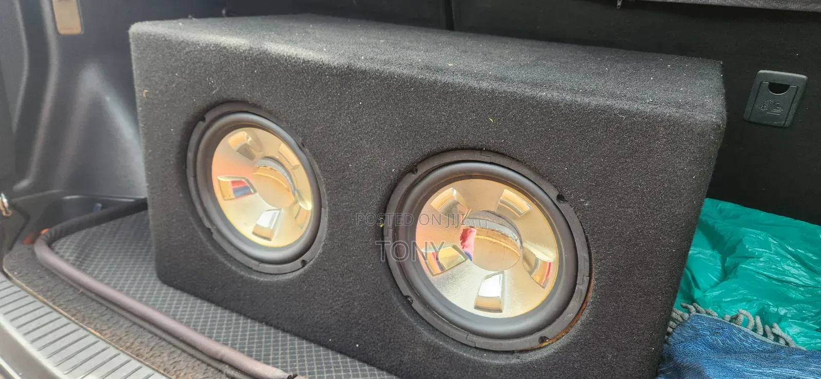 Base Speaker