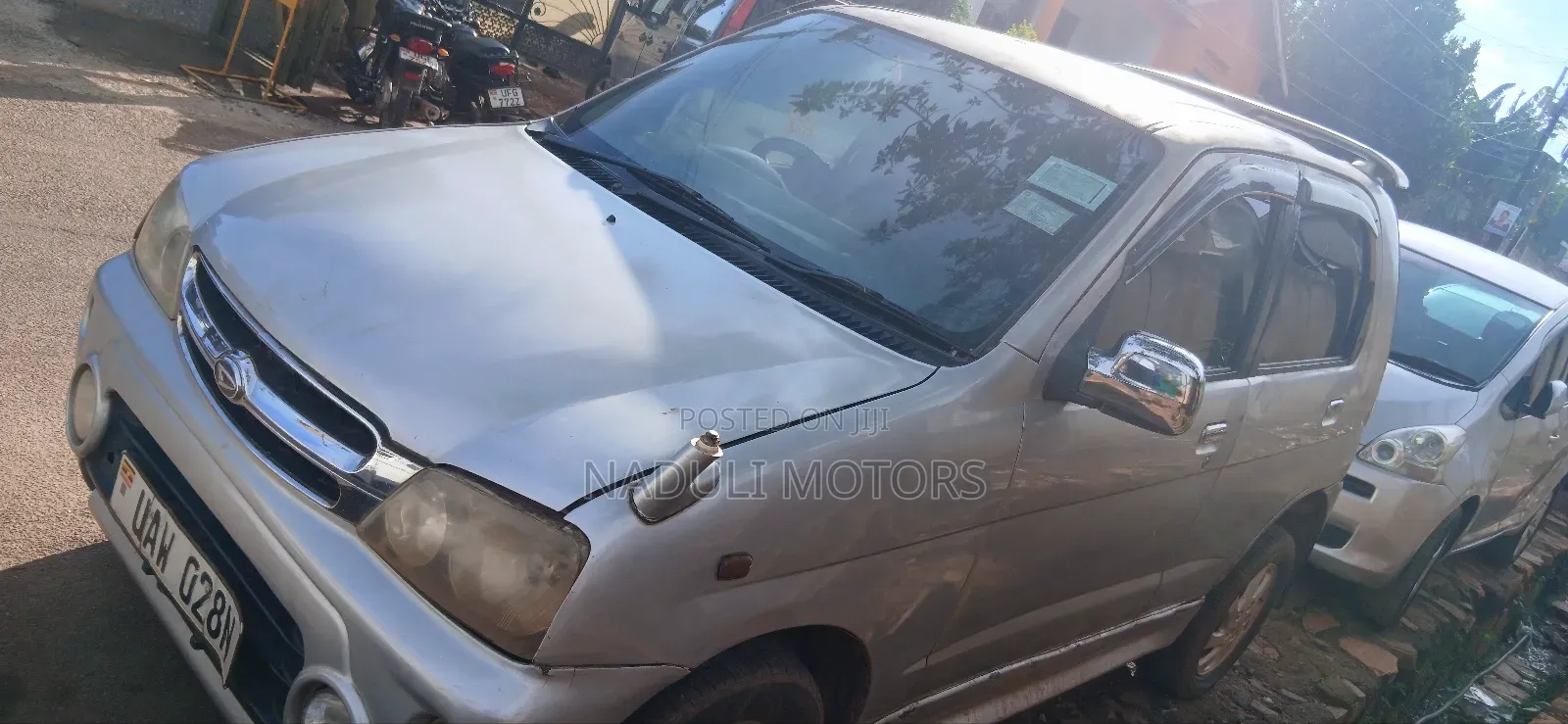 Daihatsu Terios Automatic 2002 Silver