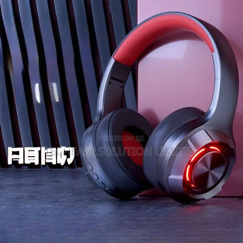 Noise Cancelling Wireless Headphones With Rgb Lights