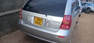 Toyota Nadia 2002 Silver