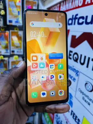 Infinix Hot 40i 128 GB Green