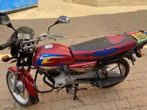Bajaj CT 125X 2024 Red