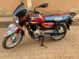 Bajaj CT 125X 2024 Red