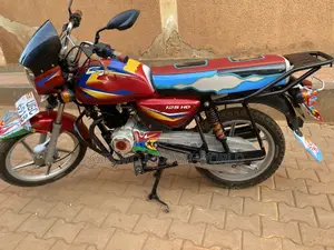 Bajaj CT 125X 2024 Red