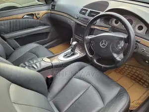 Mercedes-Benz E300 2004 White