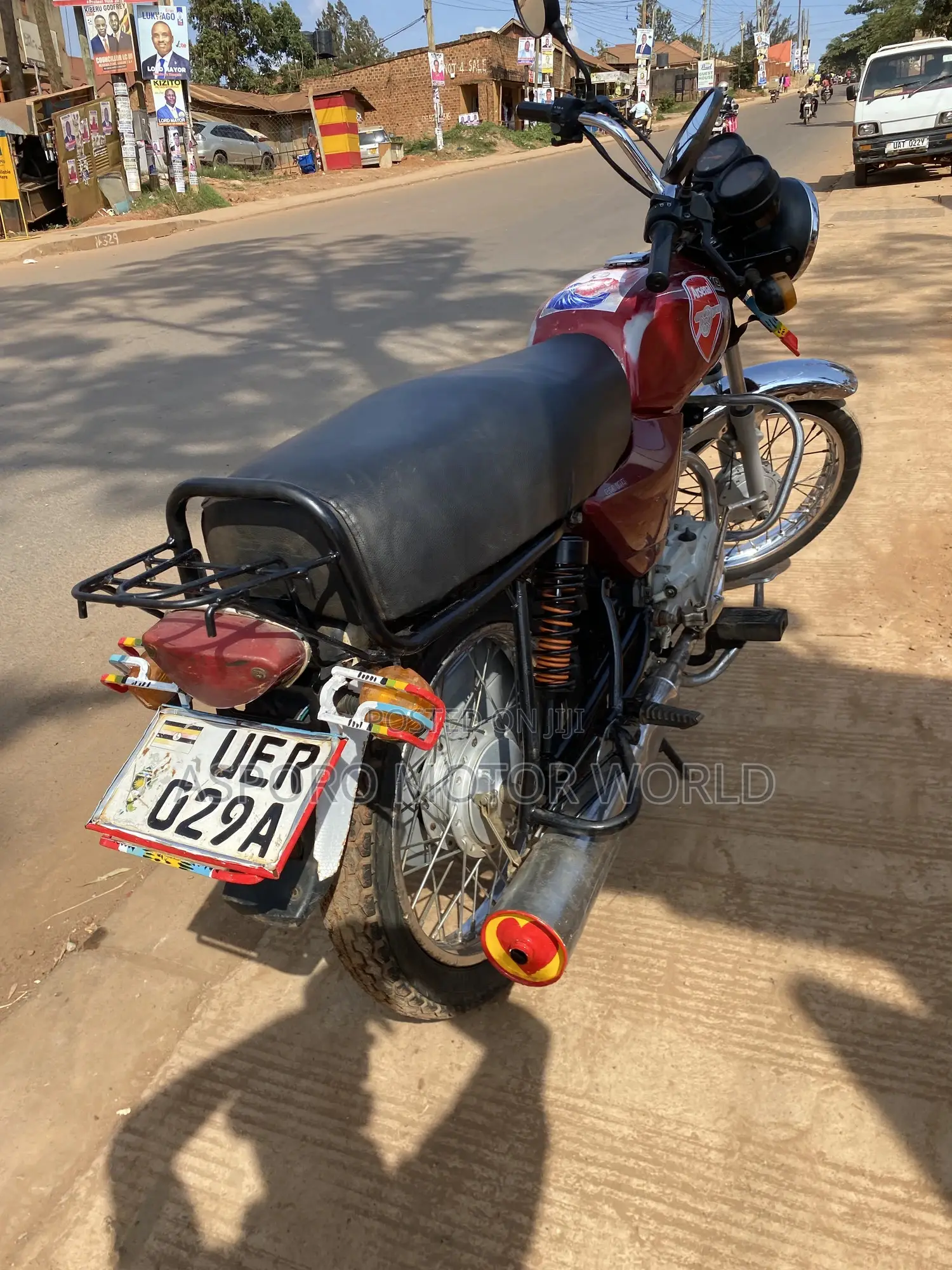 Bajaj Boxer 100 2020 Red