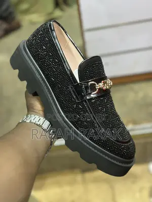 Classic Men’S Luxury Designer Glittering Stoned Loafers