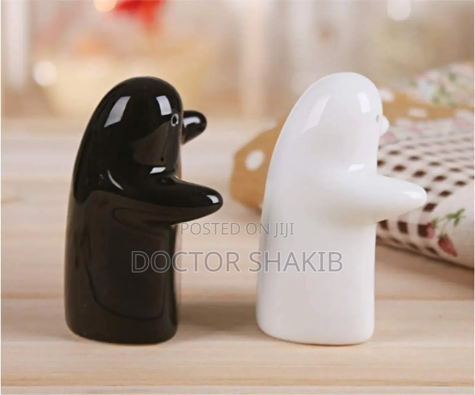 Ceramic Couple Hug Salt and Pepper Shakers