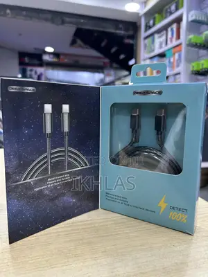 Floating Ark Usb C-C Cable
