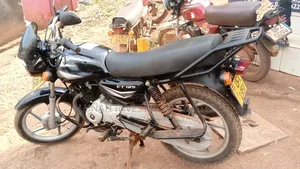 Bajaj Boxer 125 2024 Black