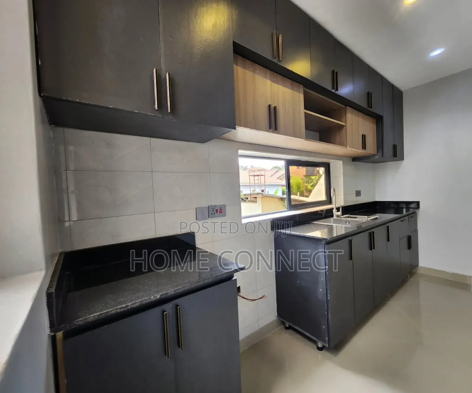 1bdrm Apartment in Kisaasi Bahai Road, Central Division for rent