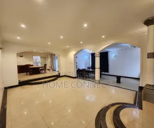 5bdrm Duplex in Bukoto, Central Division for rent