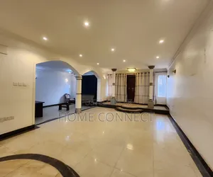 5bdrm Duplex in Bukoto, Central Division for rent