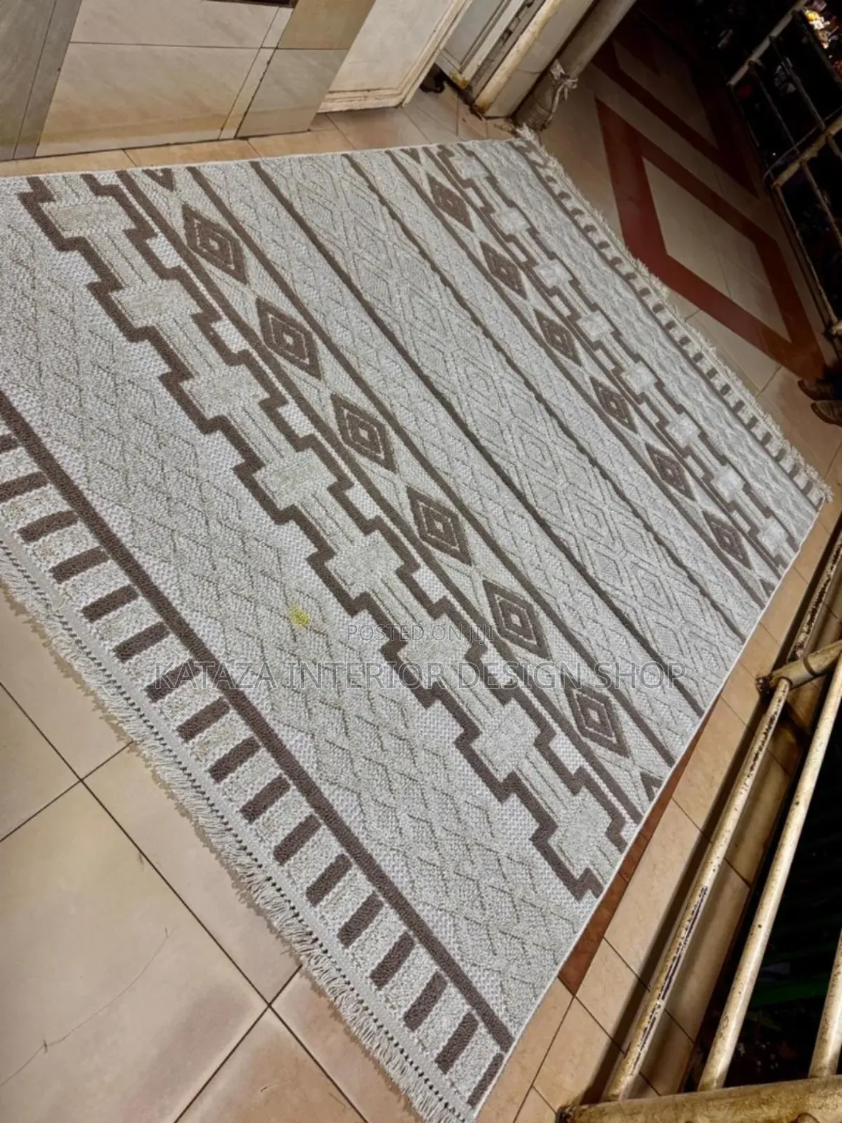 Home Use Centre Carpets