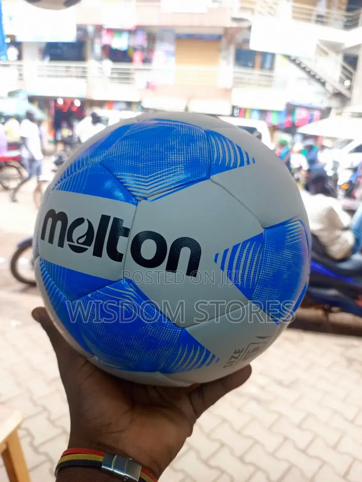 Molten F5a2000 Soccer Ball.