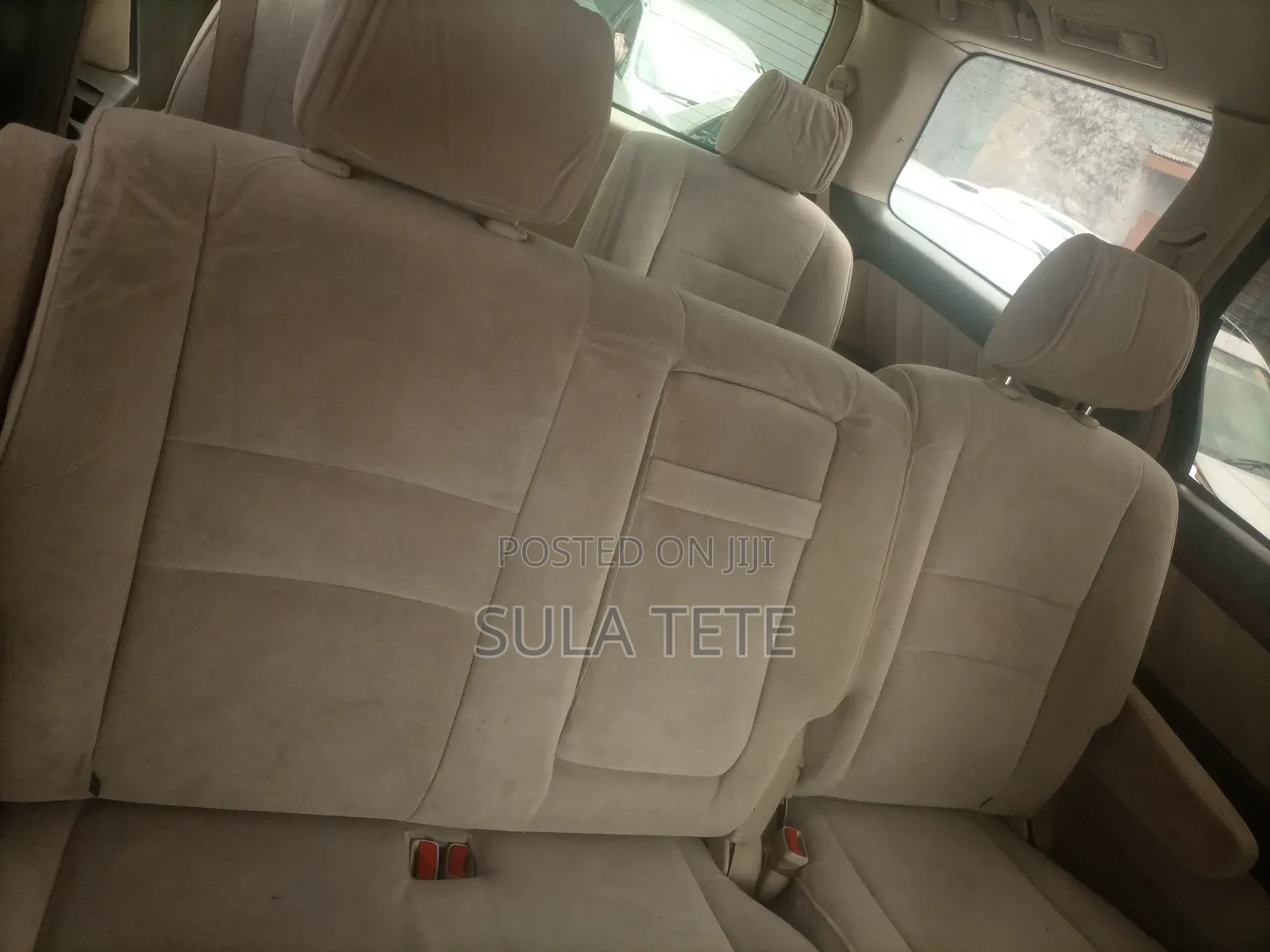 Toyota Alphard 2.4 Petrol AWD 2004 Silver