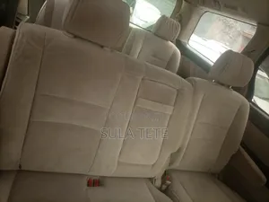 Toyota Alphard 2.4 Petrol AWD 2004 Silver