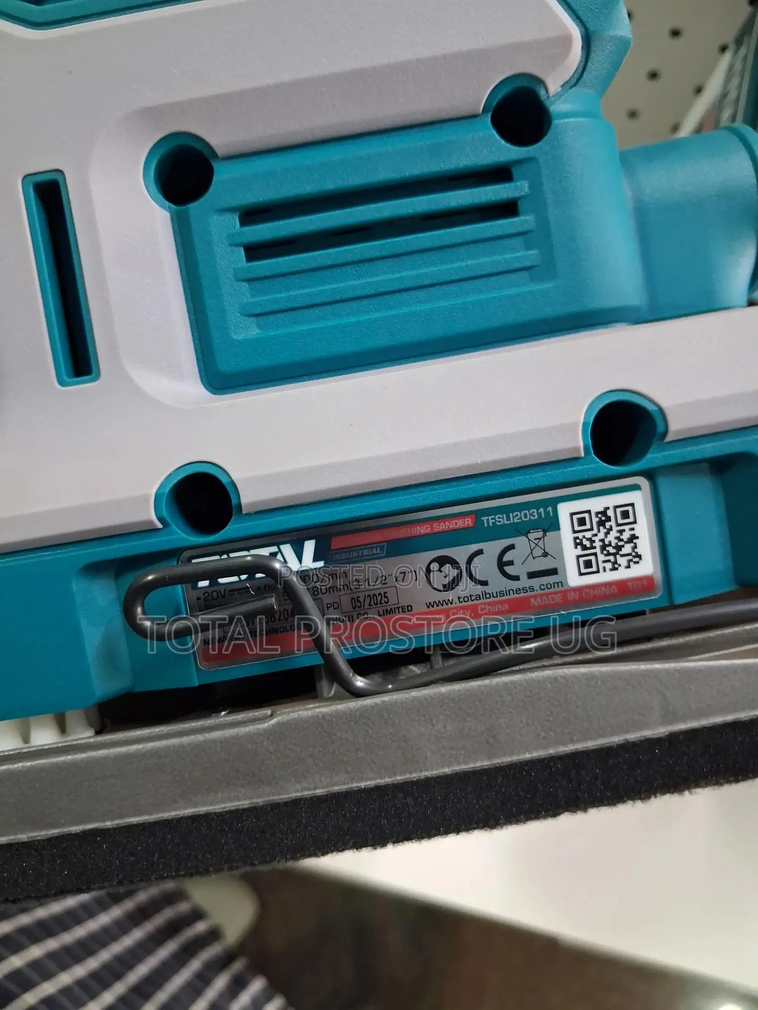 Cordless Finishing Sander.