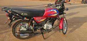 Bajaj CT 125X 2023 Red