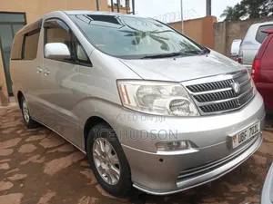 Toyota Alphard 2005