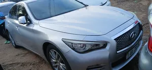 Nissan Skyline 2015 Silver