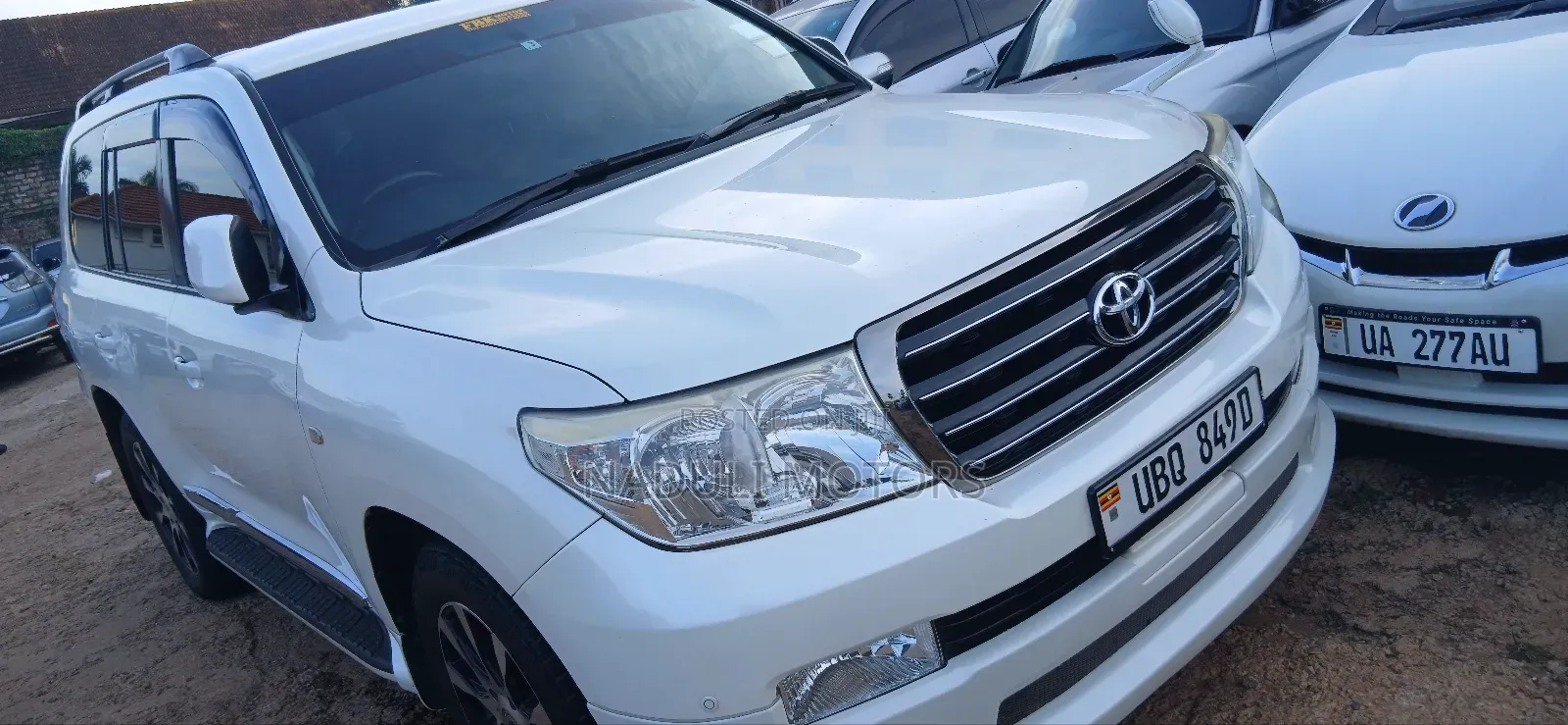 Toyota Land Cruiser 4.5 V8 GXR 2010 White
