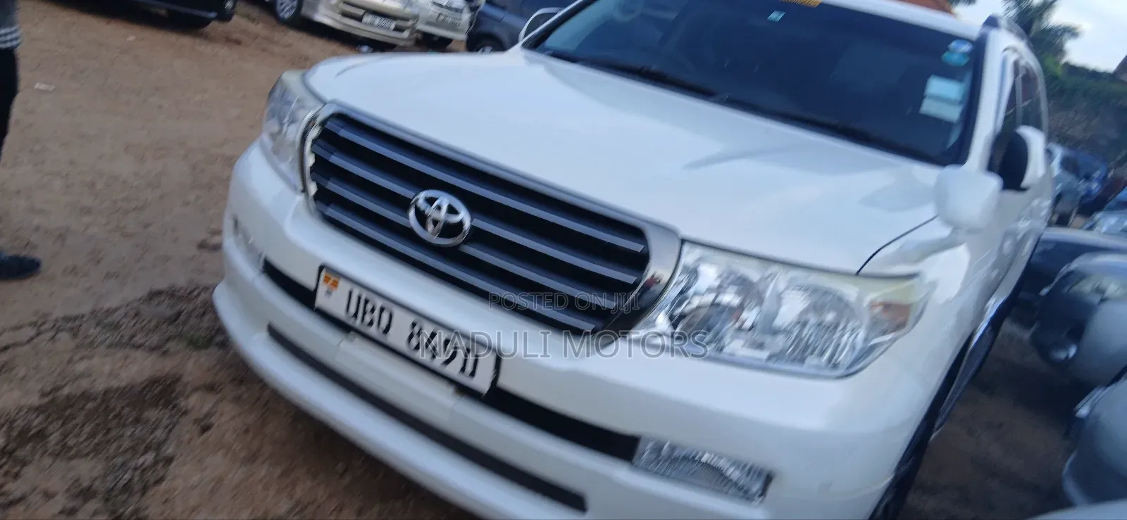 Toyota Land Cruiser 4.5 V8 GXR 2010 White