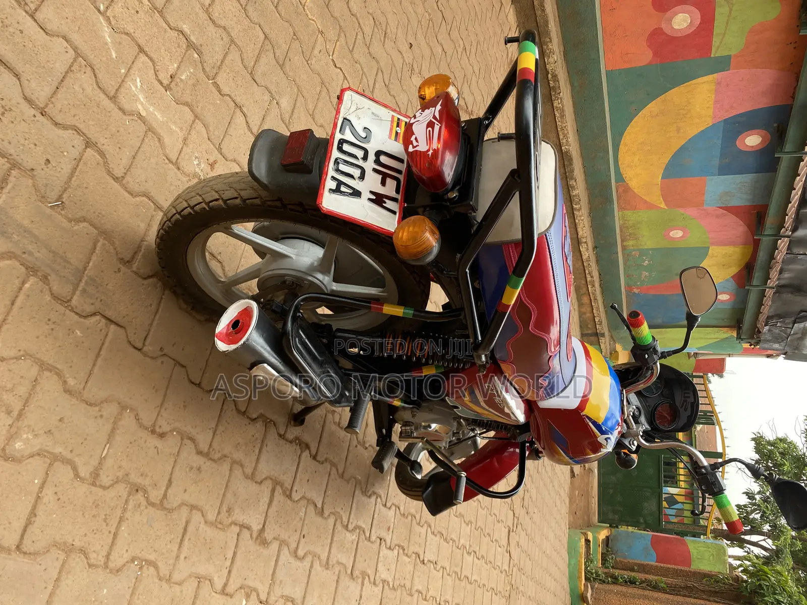 Bajaj CT 125X 2023 Red