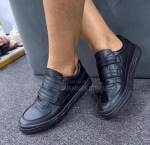 Ladies Fashion Sneakers