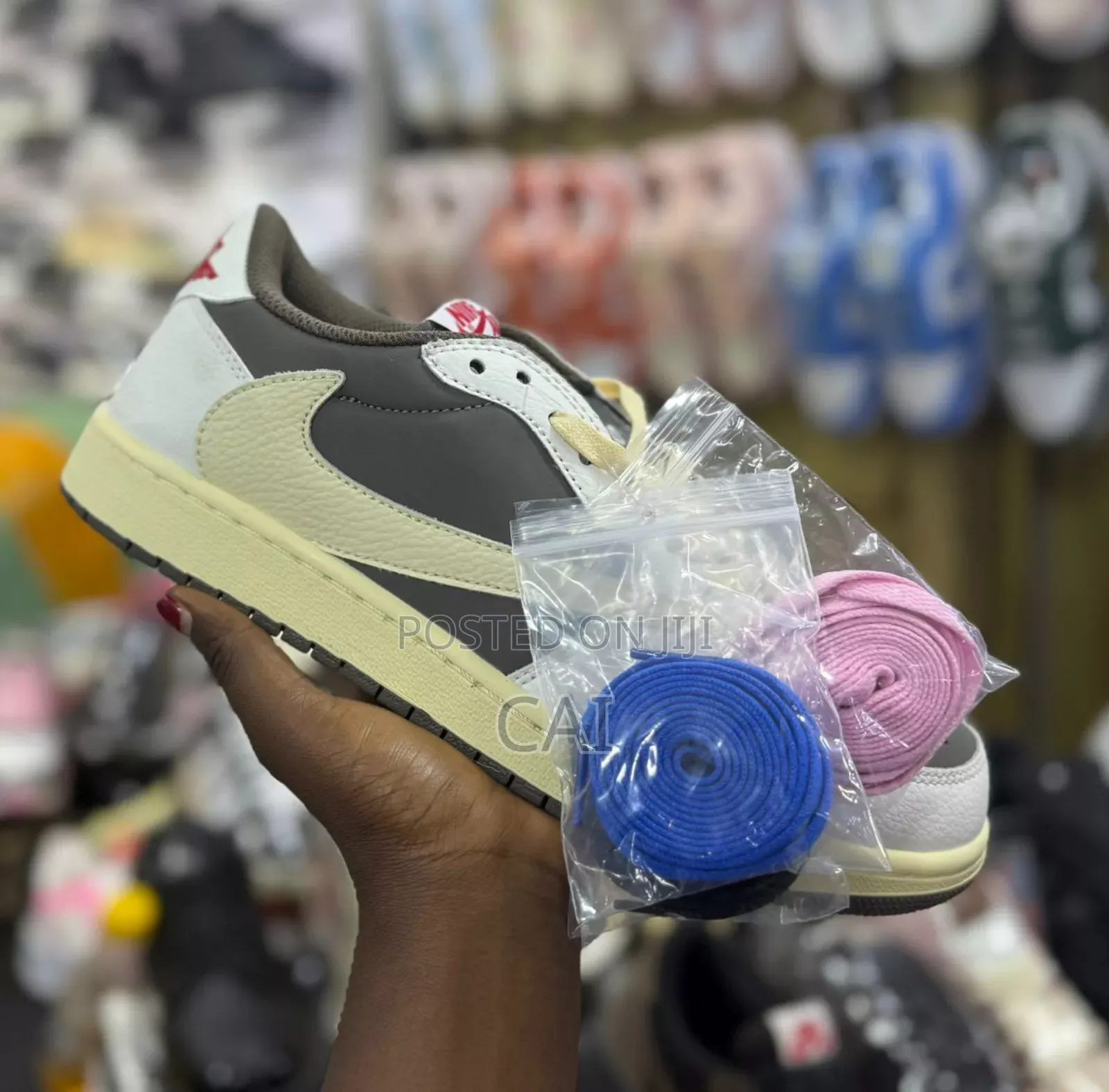 Jordan X Travis Scott Air Jordan 1 Low Og "Reverse Mocha " Sneaker