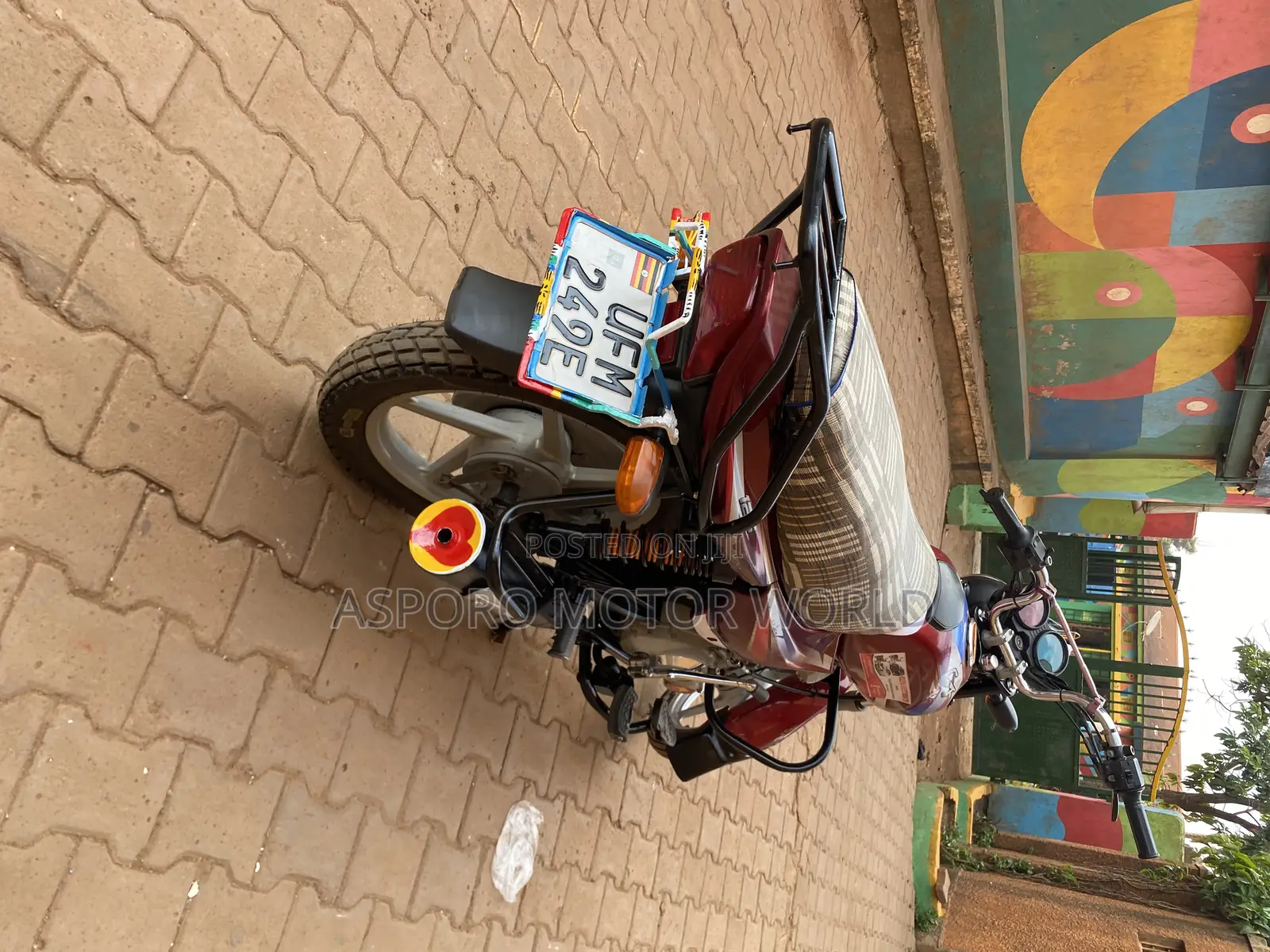 Bajaj CT 125X 2023 Red