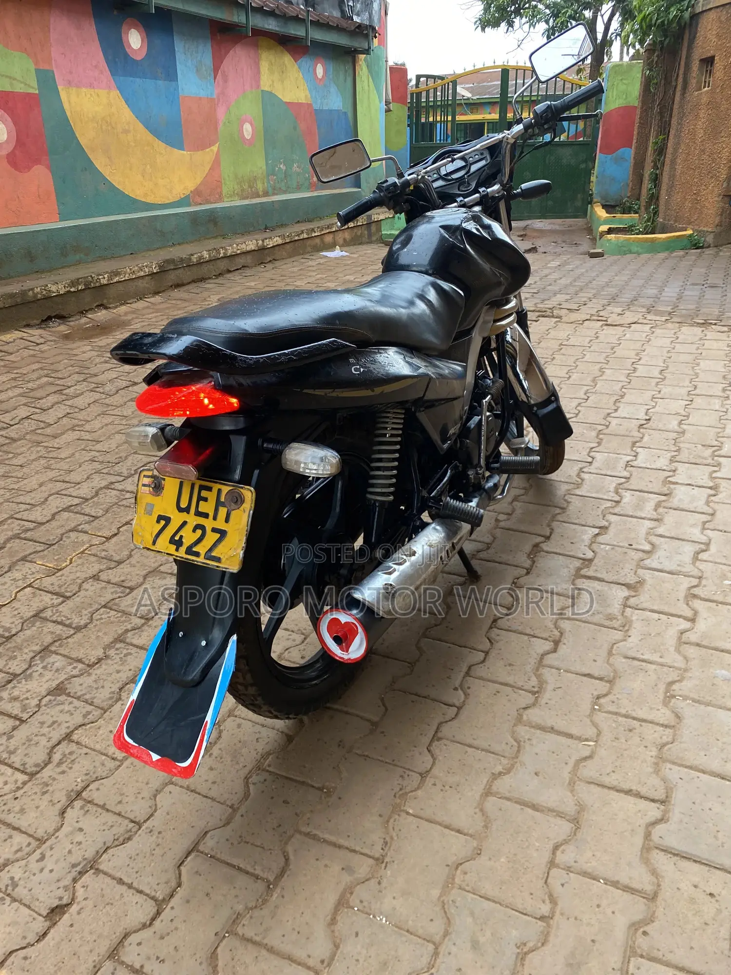 Mahindra Duro 2020 Red