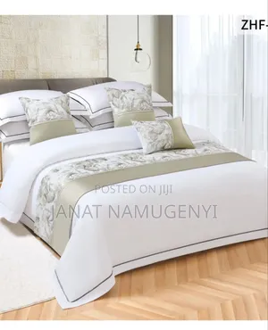 Bed Runners Available in Different Designs and Colors