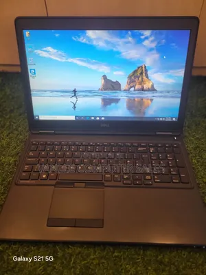 Laptop Dell Latitude E5550 4GB Intel Core I3 HDD 500GB