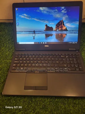 Laptop Dell Latitude E5550 4GB Intel Core I3 HDD 500GB