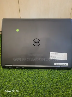 Laptop Dell Latitude E5550 4GB Intel Core I3 HDD 500GB