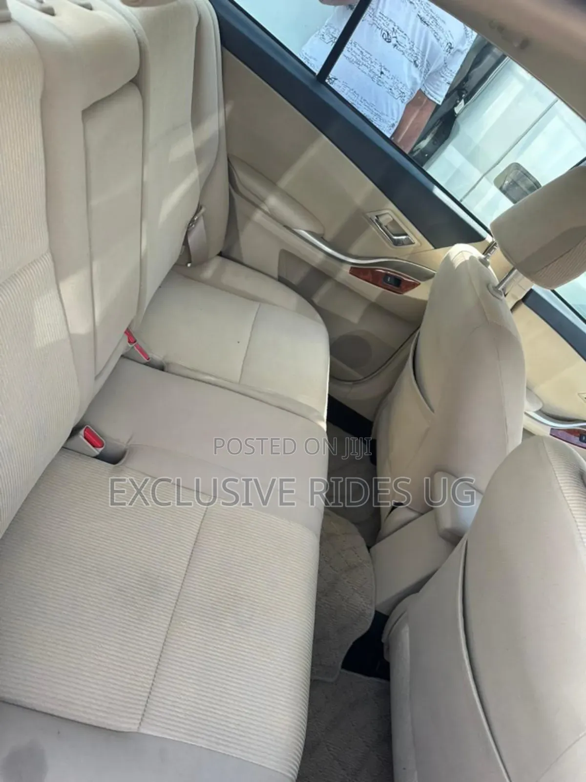 Toyota Premio 1.8 AWD 2016 White