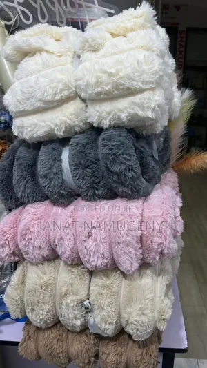 Heavy Fluffy Fleece Blankets Available