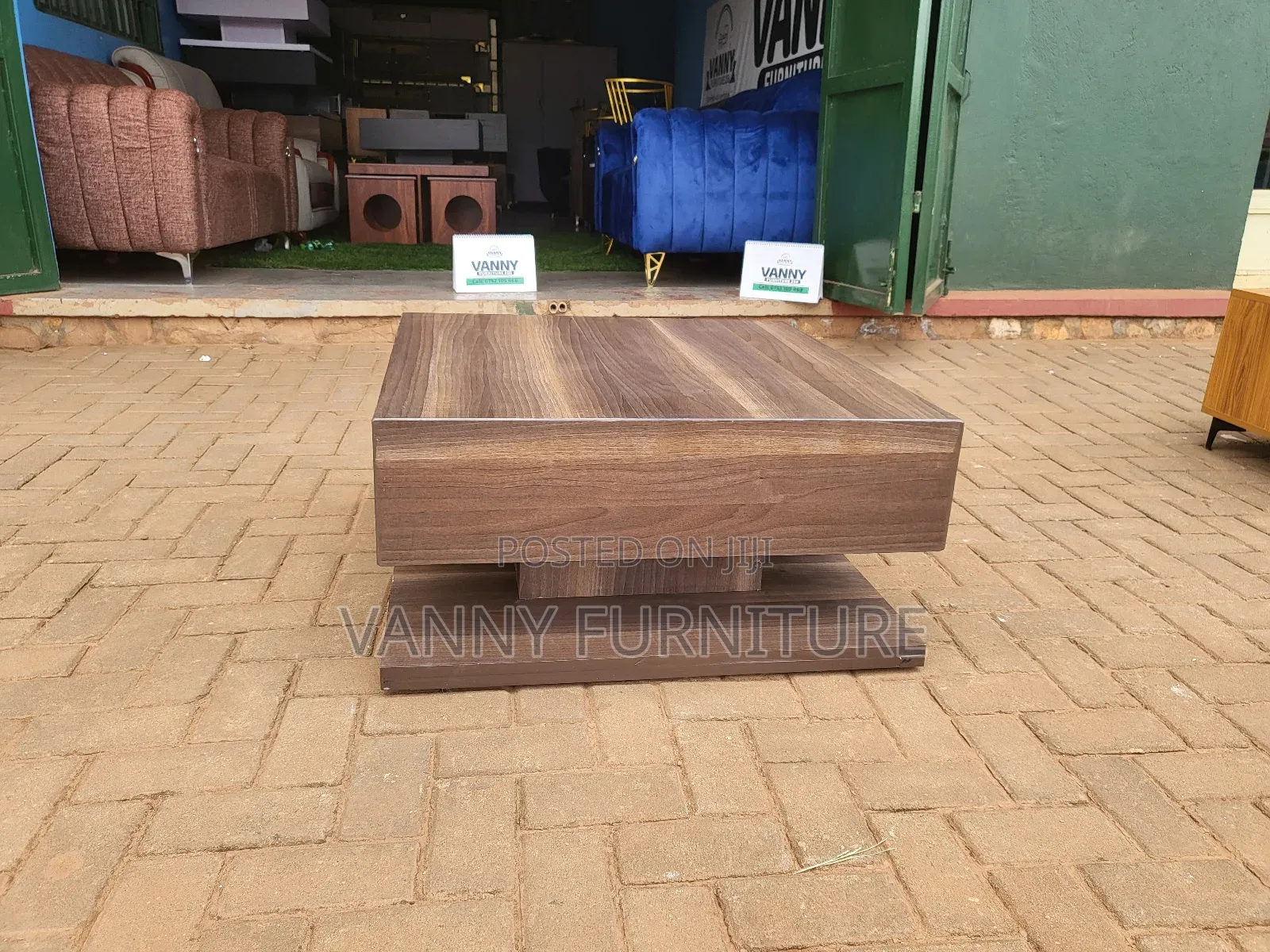 Modern Centre Table/Coffee Table